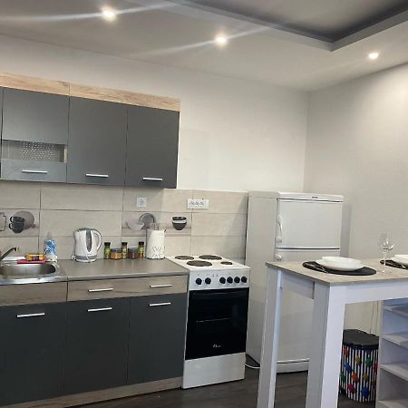 Apartman Mici Ni Dış mekan fotoğraf